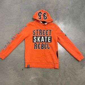 Street skate rebel hoodie
